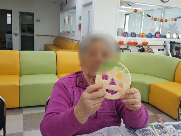 c1cdb4b4d463d4a91168f63decc6b8e0_1542355