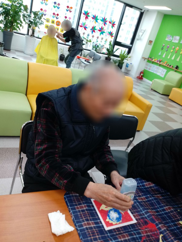 b09646eb19a344cb90c6fb4f9e44f536_1552953
